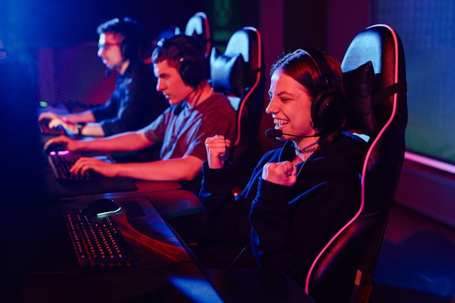 The Phenomenon of eSports: Redefining Competition in the Digital Age